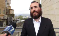 חסיד, רואה חשבון ומצטיין