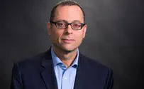 האוזר תוקף: ממשלת "כאילו ימין"