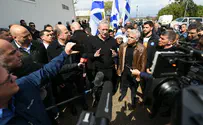 צולל בסקרים וממציא סיפורים