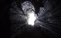 'World's longest salt cave' found in Israel