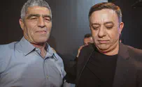רוסו לא פורש, בינתיים