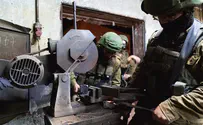 Security forces seize lathe for manufacturing weapons
