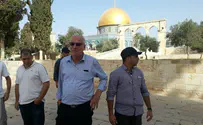 השר אריאל מברך ברכת כהנים בהר הבית