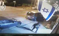 תיעוד: עובד המכולת מותקף ללא כל סיבה