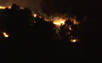 Arabs throw firebombs at firefighters