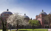 Amid rising anti-Semitism, one university is attracting Jews