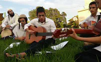 מה הקשר בין יהודה גליק לתורת החיים?