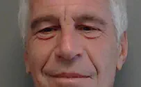 Jeffrey Epstein commits suicide in jail, officials say