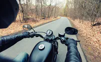 Watch: Police chase motorcyclist