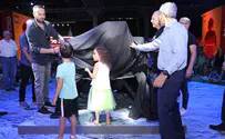 100 אלף קוביות לגו במשקל 400 ק"ג