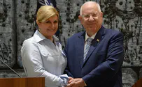 "מאות שנות היסטוריה הפכו לקבר אחים"