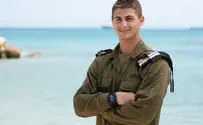 אני מפקד כדי להוביל לניצחון בים