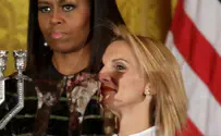 Peres' granddaughter slams PM in speech sponsored by embassy
