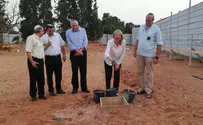 אבן פינה לסניף בני עקיבא בפרדס חנה