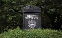 ISTOCK Fox Sports reporter who mocked ‘stingy’ Jew hired by Liberty U.