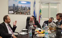 צילום: דוברות בני ברק שגריר האיחוד האירופי ביקר בבני ברק