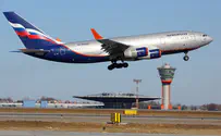 Pilot on Russian plane dies following heart attack