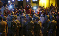 Security forces clash with anti-government protesters in Beirut