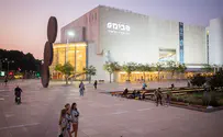 הושעה מהבימה כי סרב להיבדק לקורונה