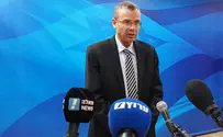 בני גנץ מפחד מיאיר לפיד