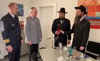 צילום: באדיבות הקהילה היהודית בברלין הדלקת נרות בלשכת הרמטכ"ל הגרמני