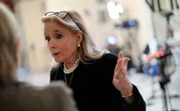Credit: REUTERS How long will Pelosi delay sending articles to the Senate?