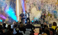 צפו: שימי תבורי שר "כינור דוד" בכנסת