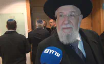 הרב לאו נרגש: ''הפגנה לכבוד התורה''