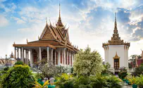 Cambodian royal family celebrates first bat mitzvah