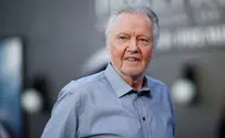 Jon Voight gives his thoughts on Ben Shapiro's speech events