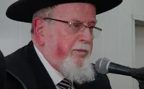 הרב שפירא נפרד מהרב קליין