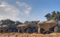 «Эйтан» напоминает советский БРДМ-2. Видео