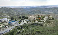 ירושלים out מעלה מכמש in?