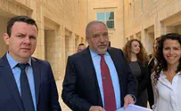 ליברמן עותר: להדיח את הרב יוסף