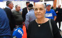 בשביל נתניהו אחטוף גם ארגז תפוחים