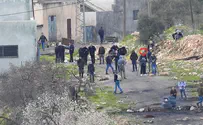 מהמעצר - להפגנה: יונתן פולק תועד שוב