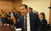 מהומה בכנסת: "נשקול להחליף אותך"