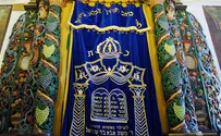 Chief Rabbi composes special prayer to halt plague