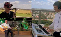 Passover medley - Unity from the balconies