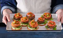 מיני בורגרים ליום העצמאות