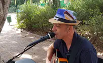 'גם אמנים זה עסק מקומי'