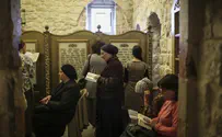 Women's prayer services