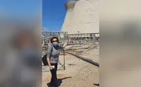 סמל בתי הזיקוק בחיפה קרס