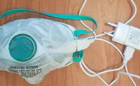 Israeli scientists develop self-disinfecting face mask