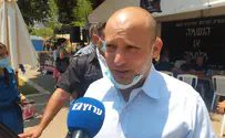 נפתלי בנט: "הציבור החרדי מתנהל למופת"