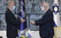 Rivlin receives credentials from new ambassadors