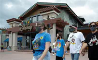 Disney World 'Splash Mountain' log flume ride sinks