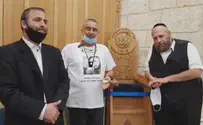 זוכרים את עמית בקבר שמואל הנביא