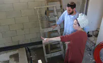 אפרת ואבישי ביקרו במקווה לזכר בנם