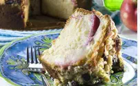 Nectarine White YOLO Bundt Cake